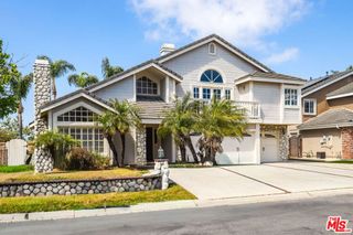 6811 Hitchingpost Circle, Huntington Beach, CA 92648