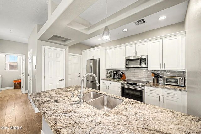 11500 E COCHISE Drive 2003, Scottsdale, AZ 85259