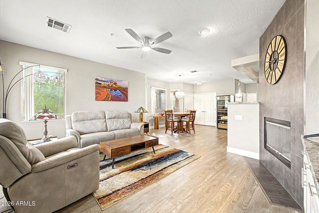 11500 E COCHISE Drive 2003, Scottsdale, AZ 85259