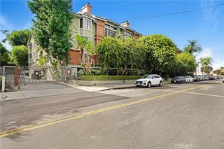 18324 Clark 119, Tarzana, CA 91356