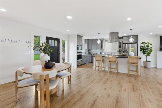 2517 Read Avenue, Belmont, CA 94002