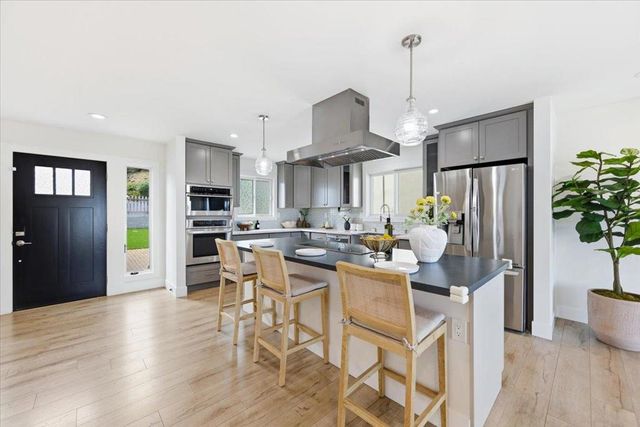 2517 Read Avenue, Belmont, CA 94002