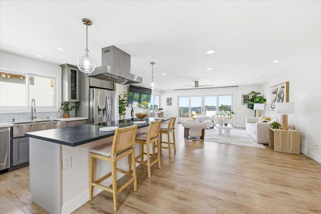 2517 Read Avenue, Belmont, CA 94002