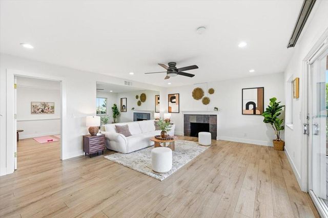 2517 Read Avenue, Belmont, CA 94002