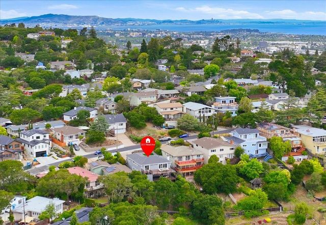 2517 Read Avenue, Belmont, CA 94002