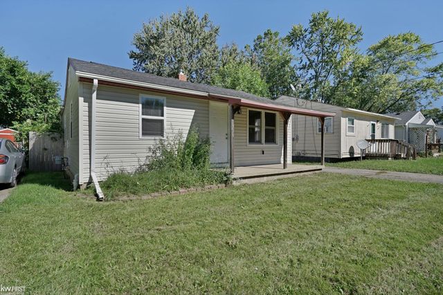 1399 Wells Street, Burton, MI 48529