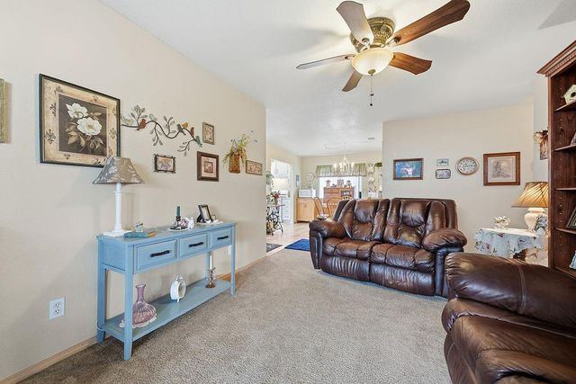 954 Port Ashton Ct, Galt, CA 95632