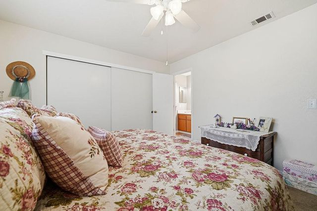 954 Port Ashton Ct, Galt, CA 95632