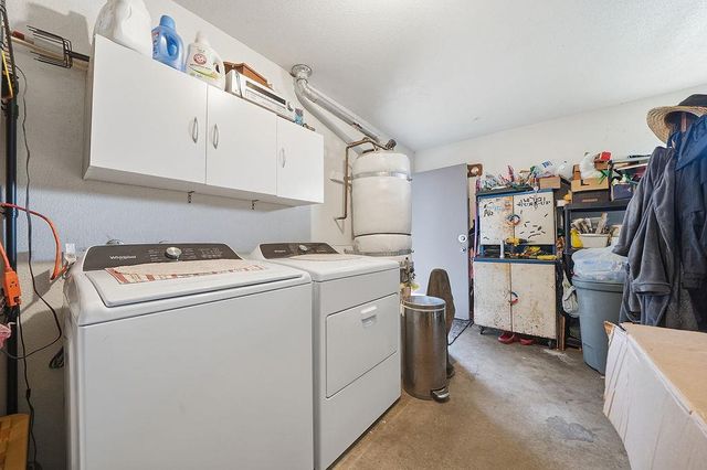 954 Port Ashton Ct, Galt, CA 95632