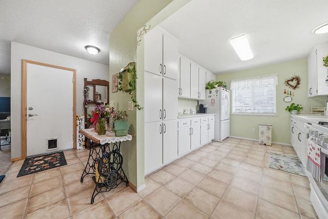 954 Port Ashton Ct, Galt, CA 95632