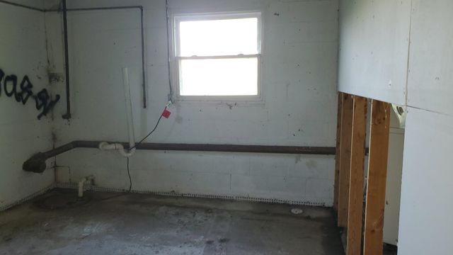 318 N Stewart Avenue, Fremont Twp, MI 49412
