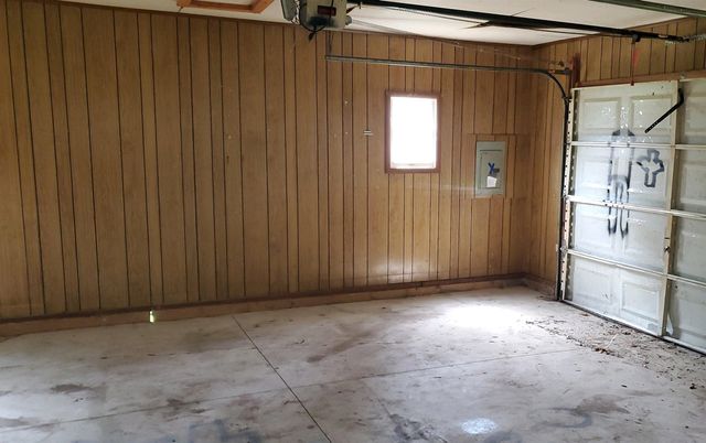 318 N Stewart Avenue, Fremont Twp, MI 49412