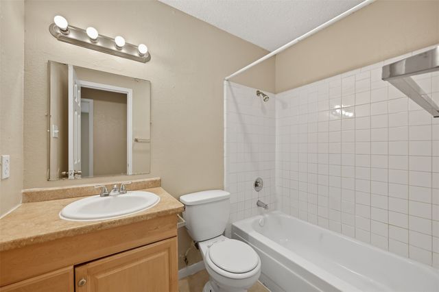 3414 Colonial Drive, Forest Hill, TX 76140