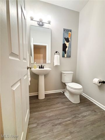 37272 Sandy Ridge Drive, North Ridgeville, OH 44039