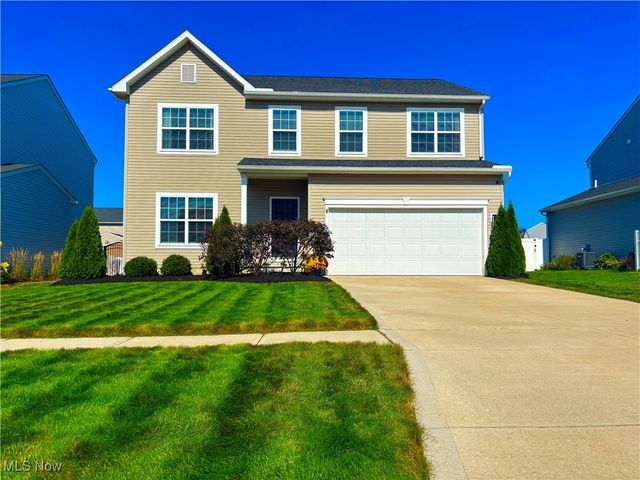 37272 Sandy Ridge Drive, North Ridgeville, OH 44039