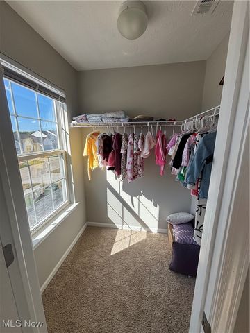 37272 Sandy Ridge Drive, North Ridgeville, OH 44039