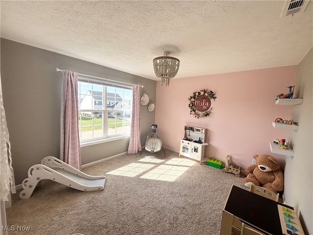 37272 Sandy Ridge Drive, North Ridgeville, OH 44039