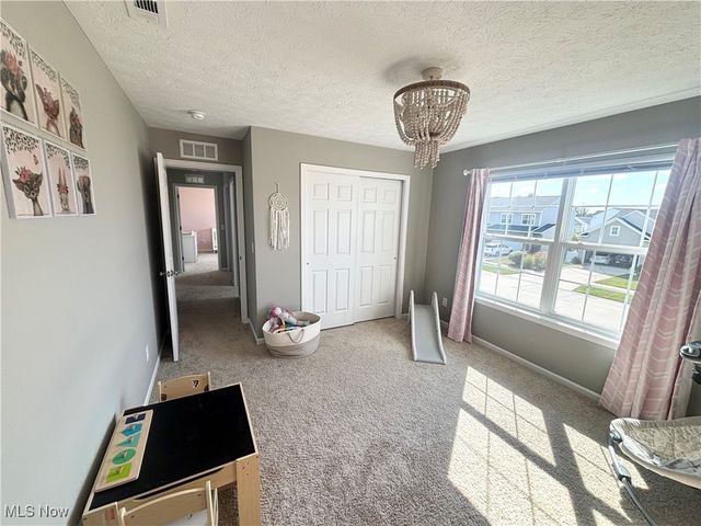 37272 Sandy Ridge Drive, North Ridgeville, OH 44039