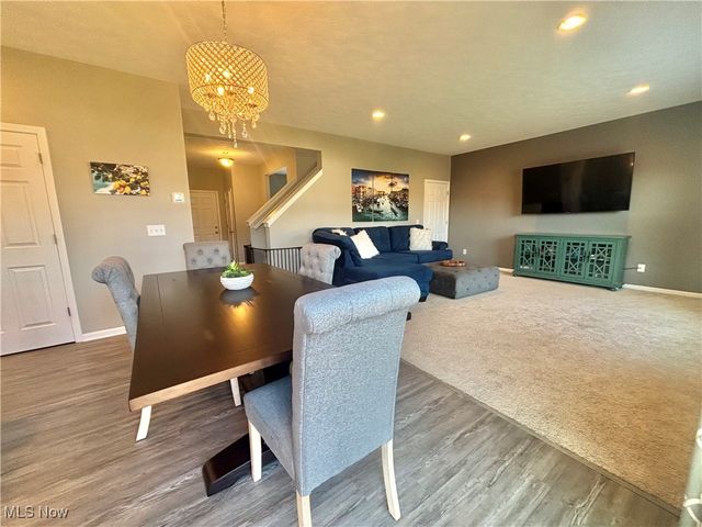 37272 Sandy Ridge Drive, North Ridgeville, OH 44039