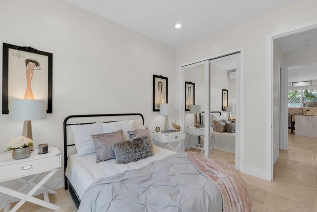 727 Lakehaven Drive, Sunnyvale, CA 94089
