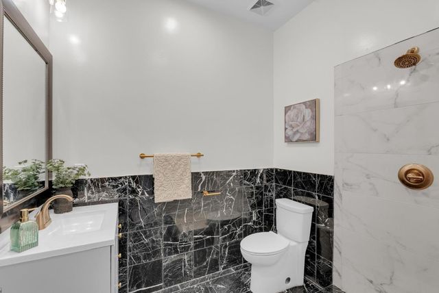 727 Lakehaven Drive, Sunnyvale, CA 94089