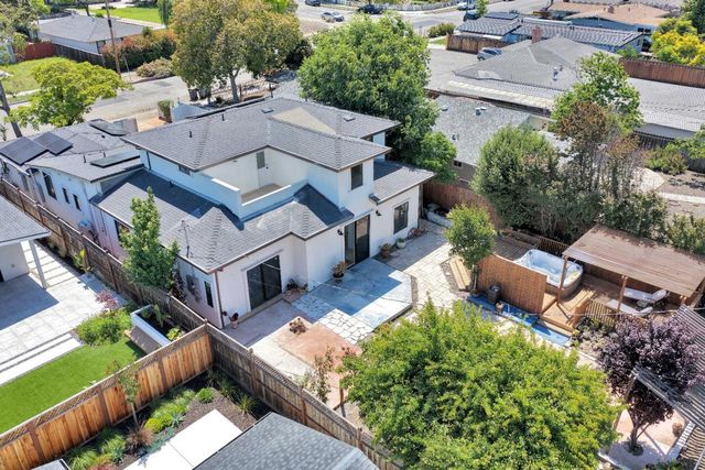 727 Lakehaven Drive, Sunnyvale, CA 94089