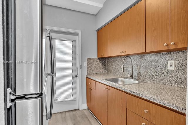934 Meridian Ave 6, Miami Beach, FL 33139