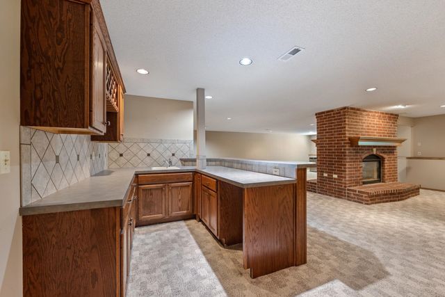 3131 N Forest Lakes Ct, Wichita, KS 67205