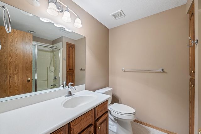 3131 N Forest Lakes Ct, Wichita, KS 67205