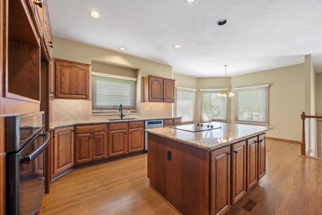 3131 N Forest Lakes Ct, Wichita, KS 67205