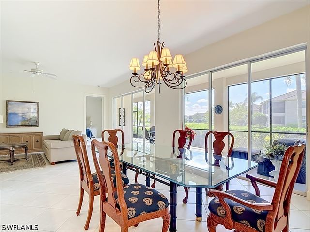777 Regency Reserve CIR 4902, Naples, FL 34119