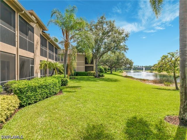 777 Regency Reserve CIR 4902, Naples, FL 34119