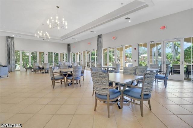 777 Regency Reserve CIR 4902, Naples, FL 34119