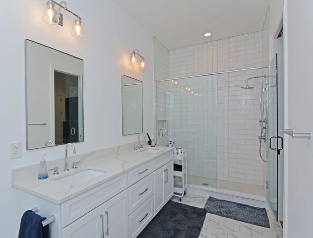 33 2nd STREET, Oakmont, PA 15139