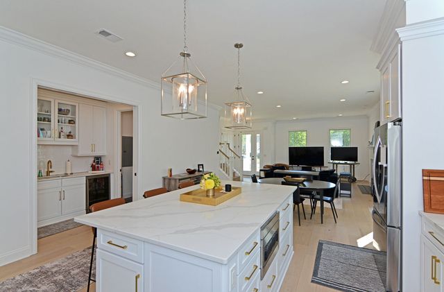 33 2nd STREET, Oakmont, PA 15139