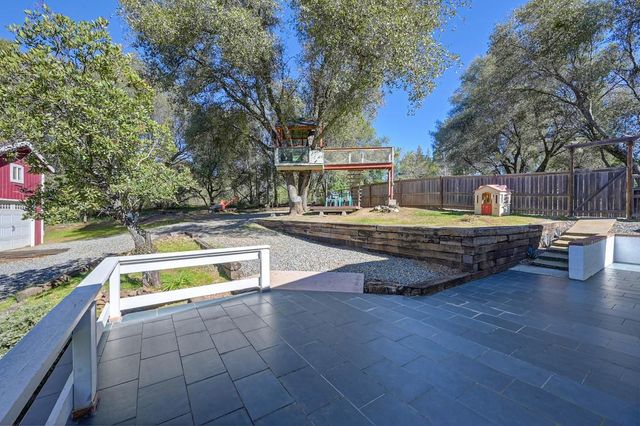 16190 Rolling Oaks Ct, Fiddletown, CA 95629