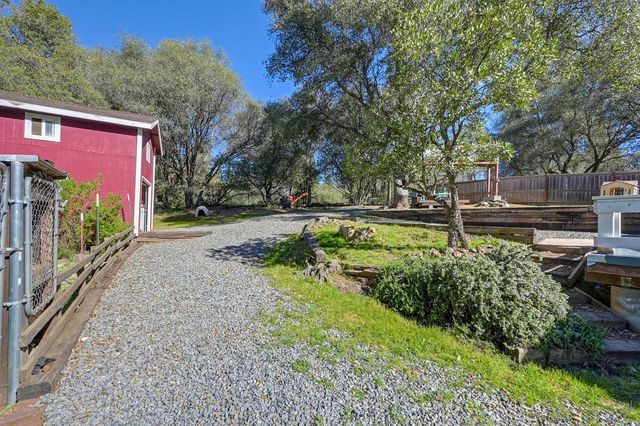 16190 Rolling Oaks Ct, Fiddletown, CA 95629