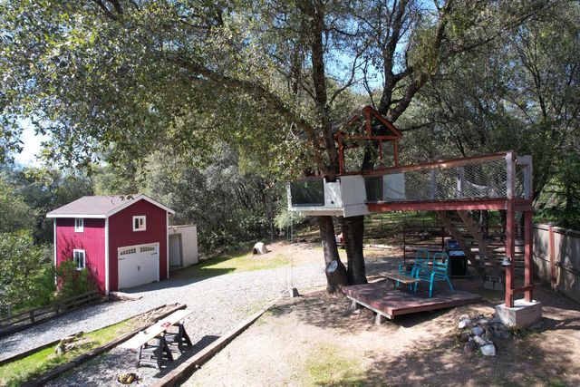 16190 Rolling Oaks Ct, Fiddletown, CA 95629