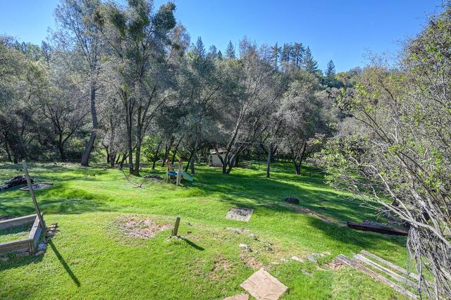 16190 Rolling Oaks Ct, Fiddletown, CA 95629