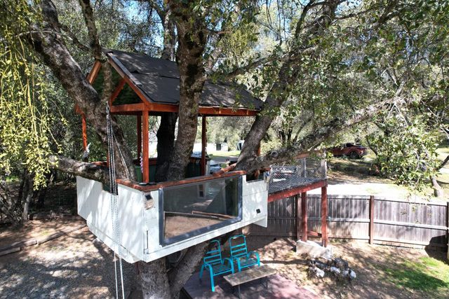 16190 Rolling Oaks Ct, Fiddletown, CA 95629