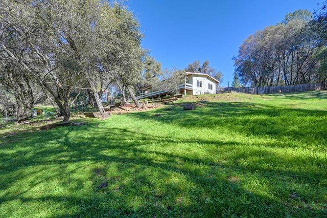 16190 Rolling Oaks Ct, Fiddletown, CA 95629