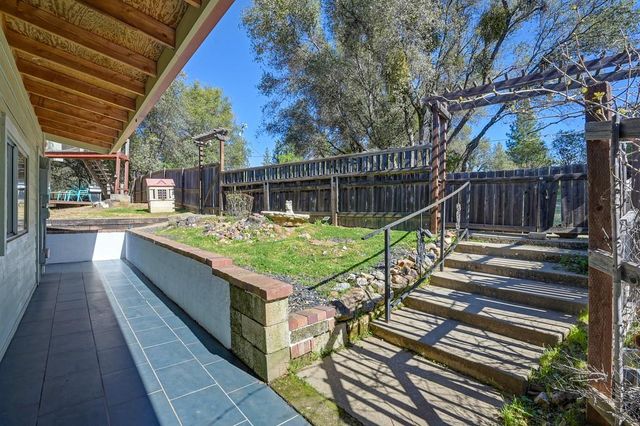 16190 Rolling Oaks Ct, Fiddletown, CA 95629