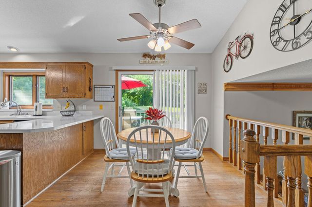 17161 S Shore Lane, Eden Prairie, MN 55346