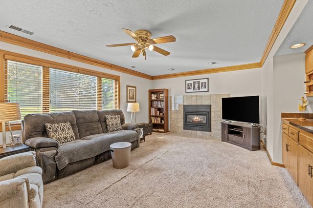 17161 S Shore Lane, Eden Prairie, MN 55346