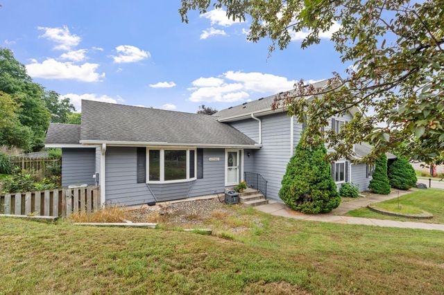 17161 S Shore Lane, Eden Prairie, MN 55346