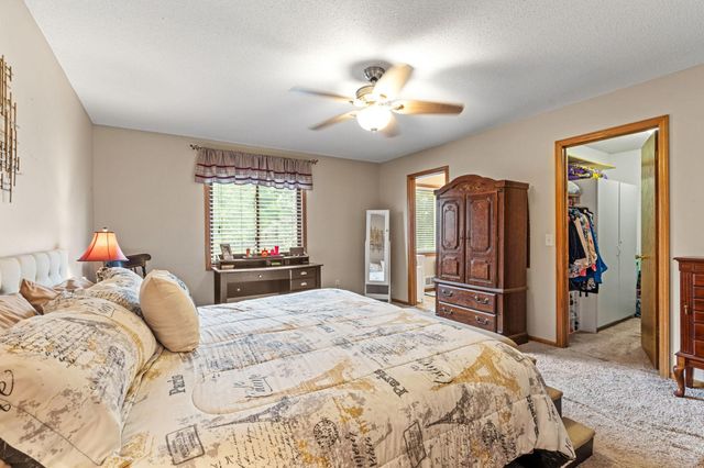 17161 S Shore Lane, Eden Prairie, MN 55346