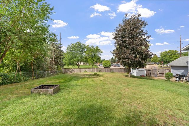 17161 S Shore Lane, Eden Prairie, MN 55346