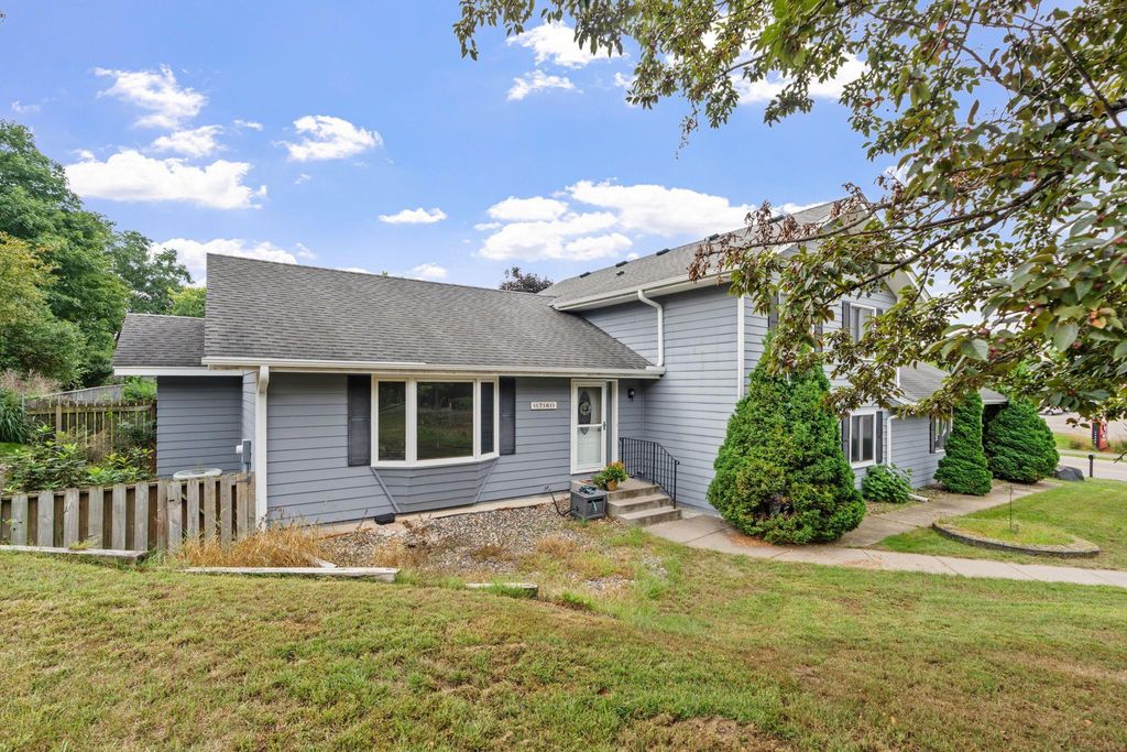 17161 S Shore Lane, Eden Prairie, MN 55346 — photo 3