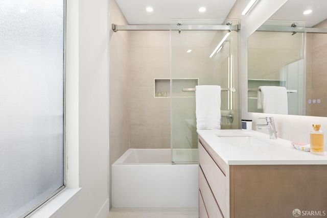 474 27th Avenue 4, San Francisco, CA 94121