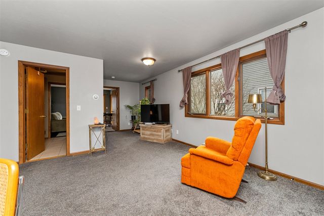 5414 Keyes Drive, Kalamazoo, MI 49004